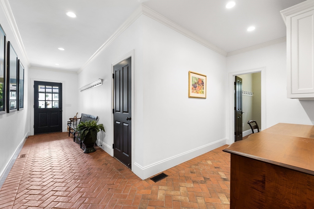 113 Beechnut Rd