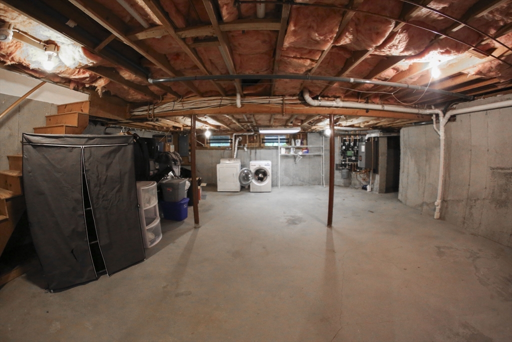 5 Applewood Ln. # 5