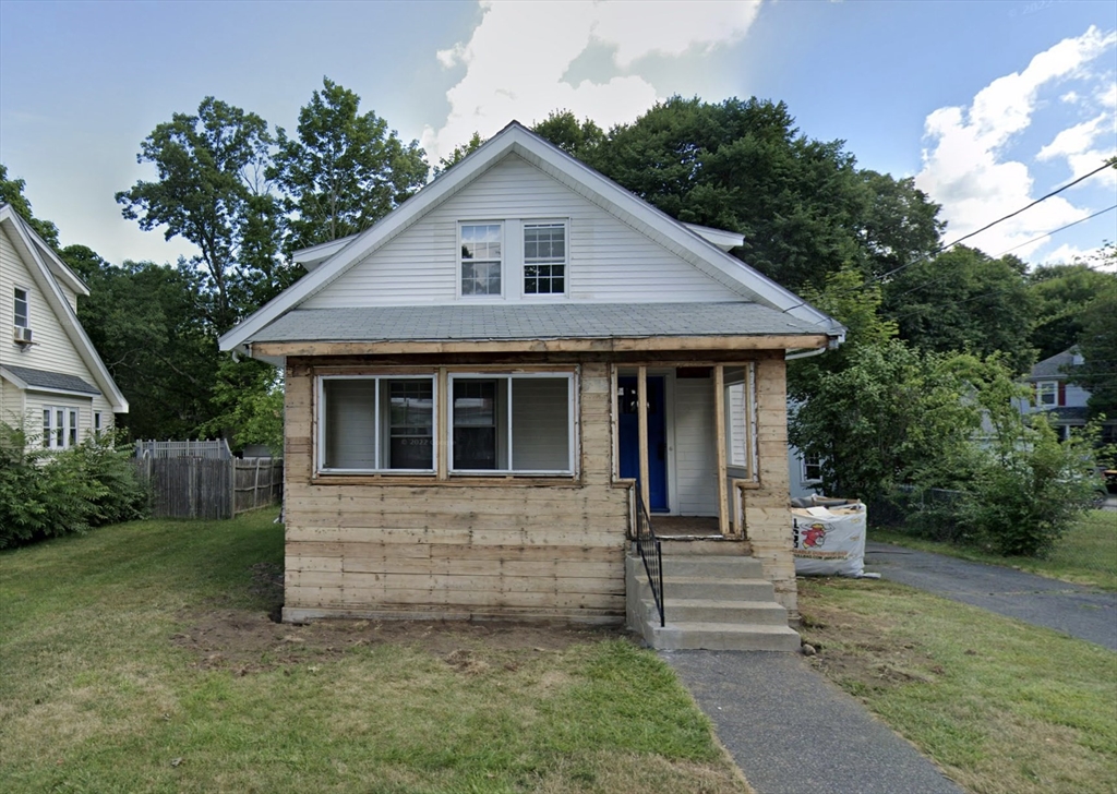 25 Nipmuc Rd