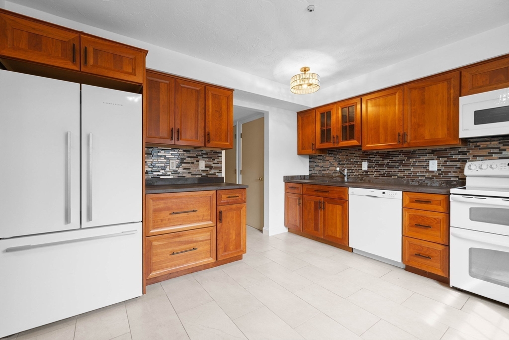413 Erin Rd # 413