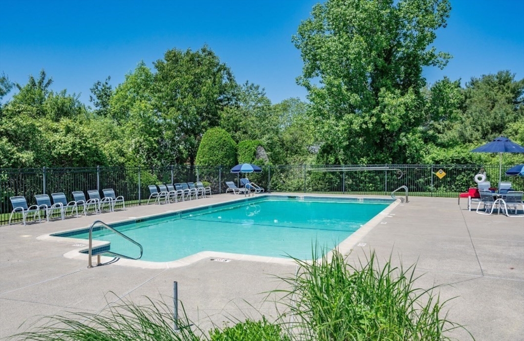 413 Erin Rd # 413