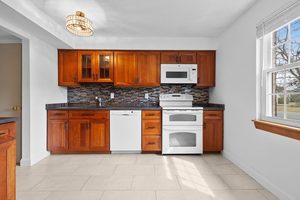 413 Erin Rd # 413