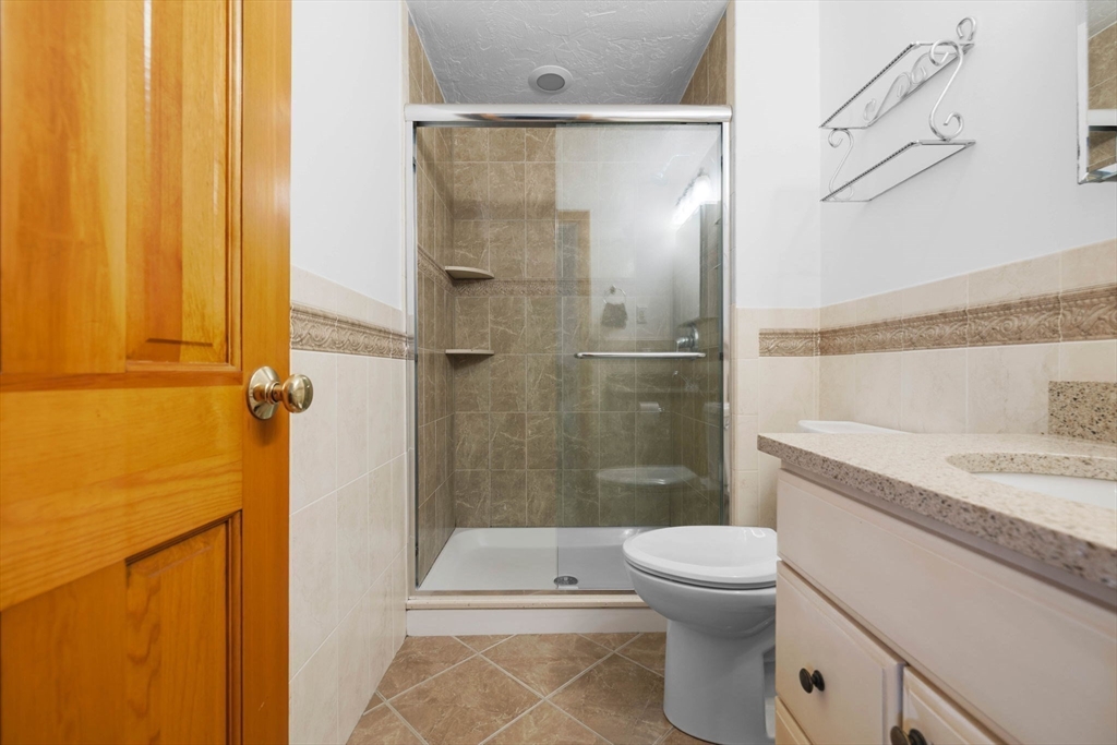 413 Erin Rd # 413