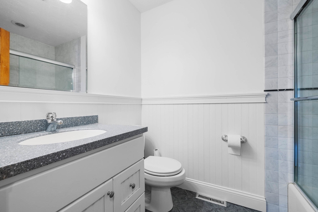 413 Erin Rd # 413