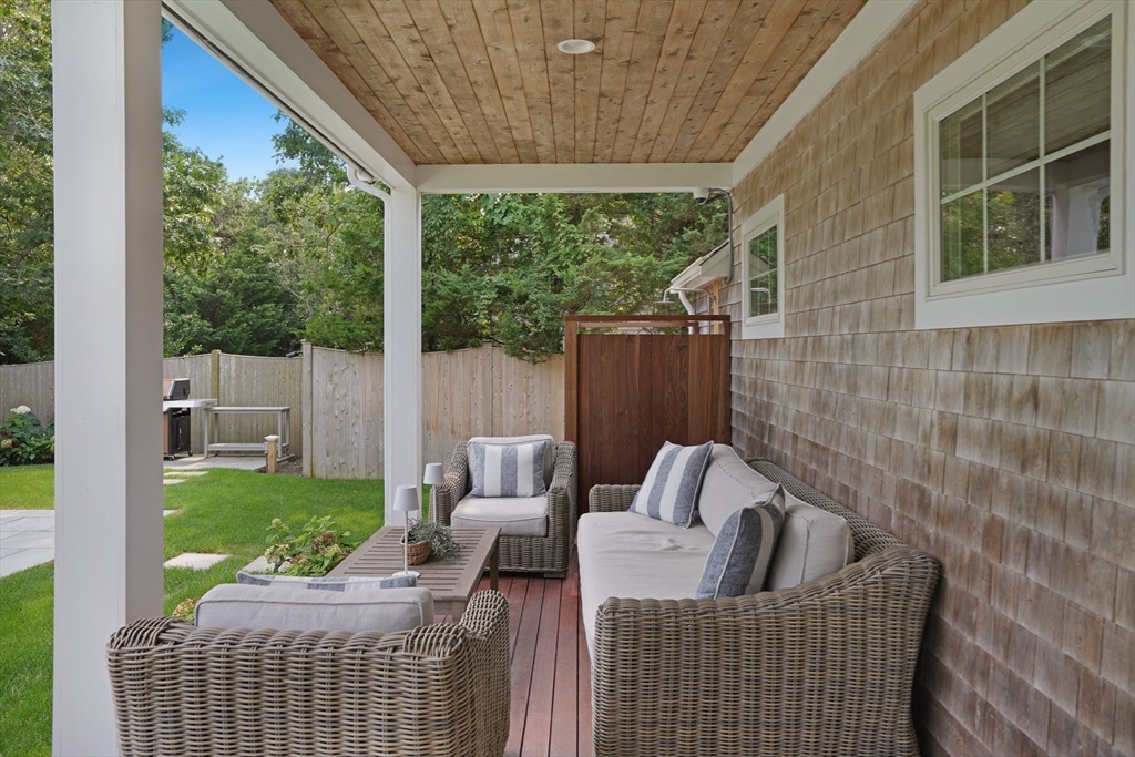 7 Whistling Swan Circle