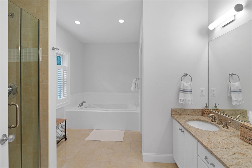 7 Whistling Swan Circle