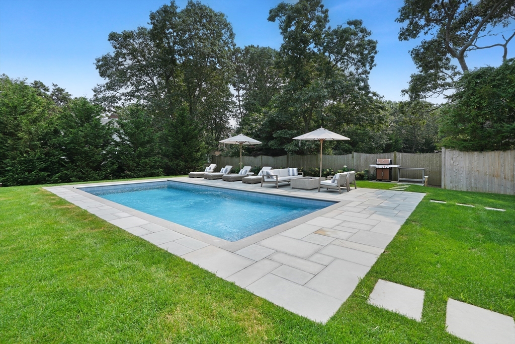 7 Whistling Swan Circle