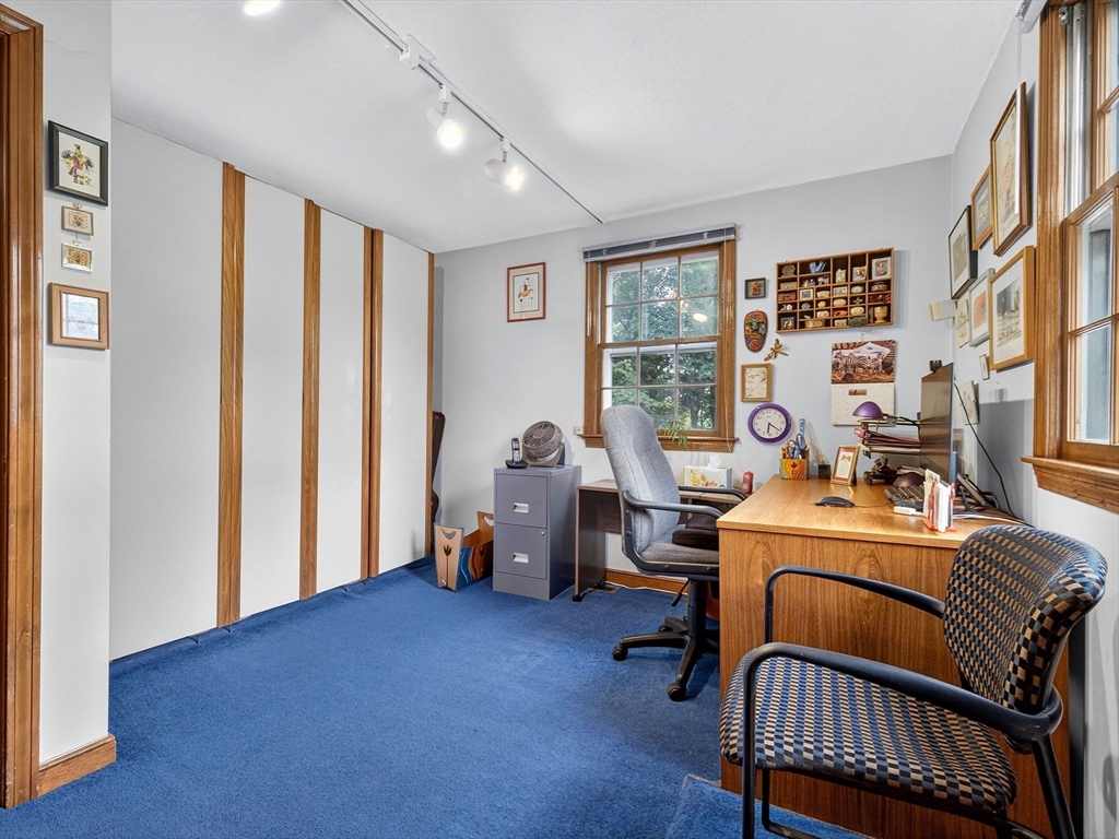 27 Maplewood Ave