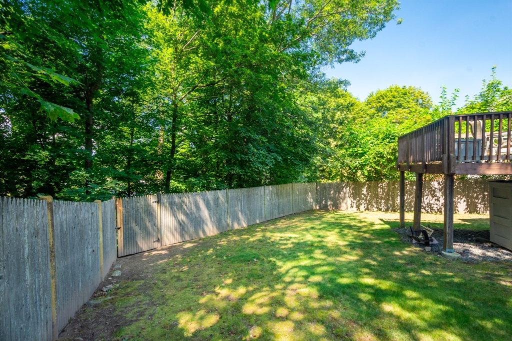 27 Maplewood Ave