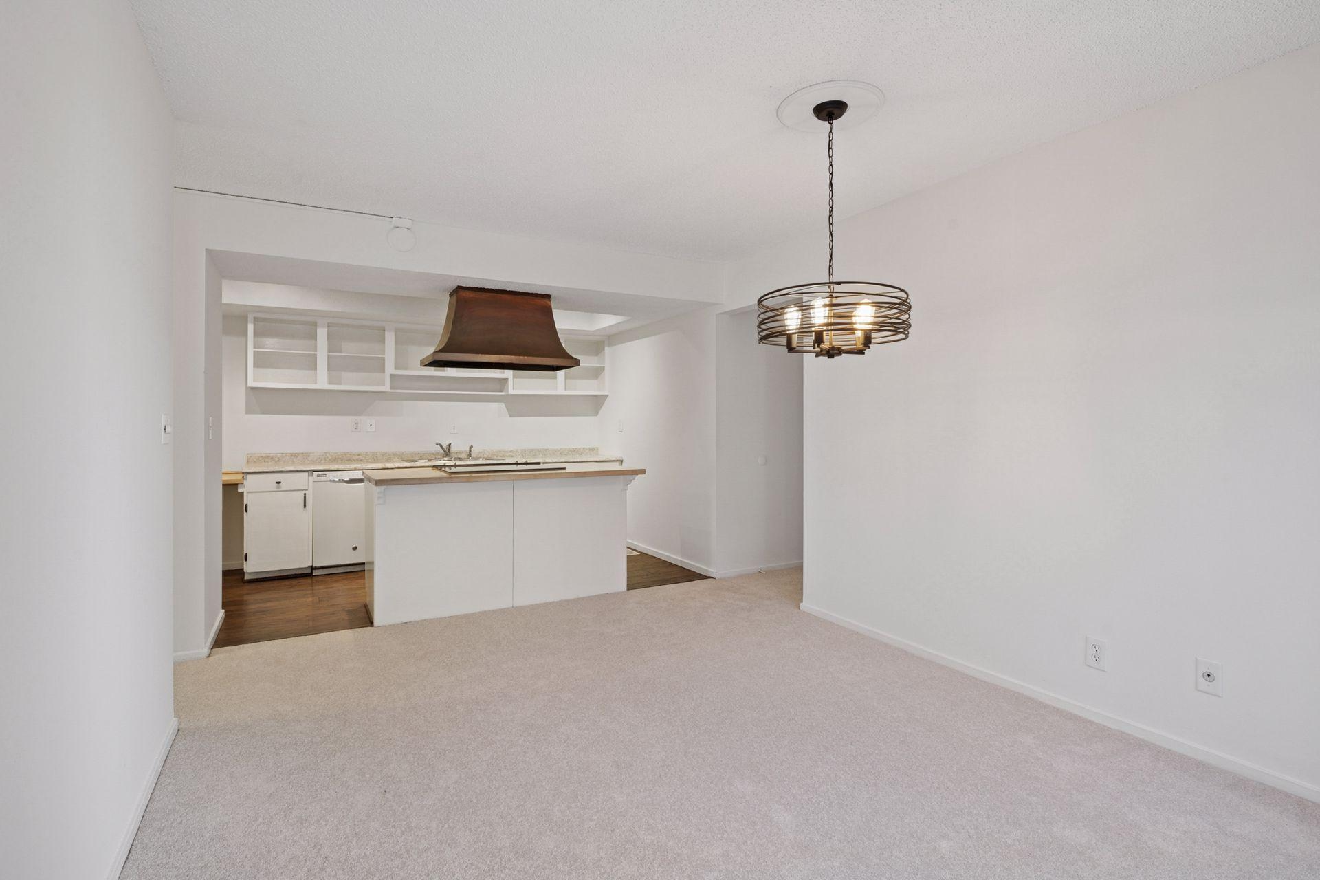 6305 Colony Way Unit: 1A