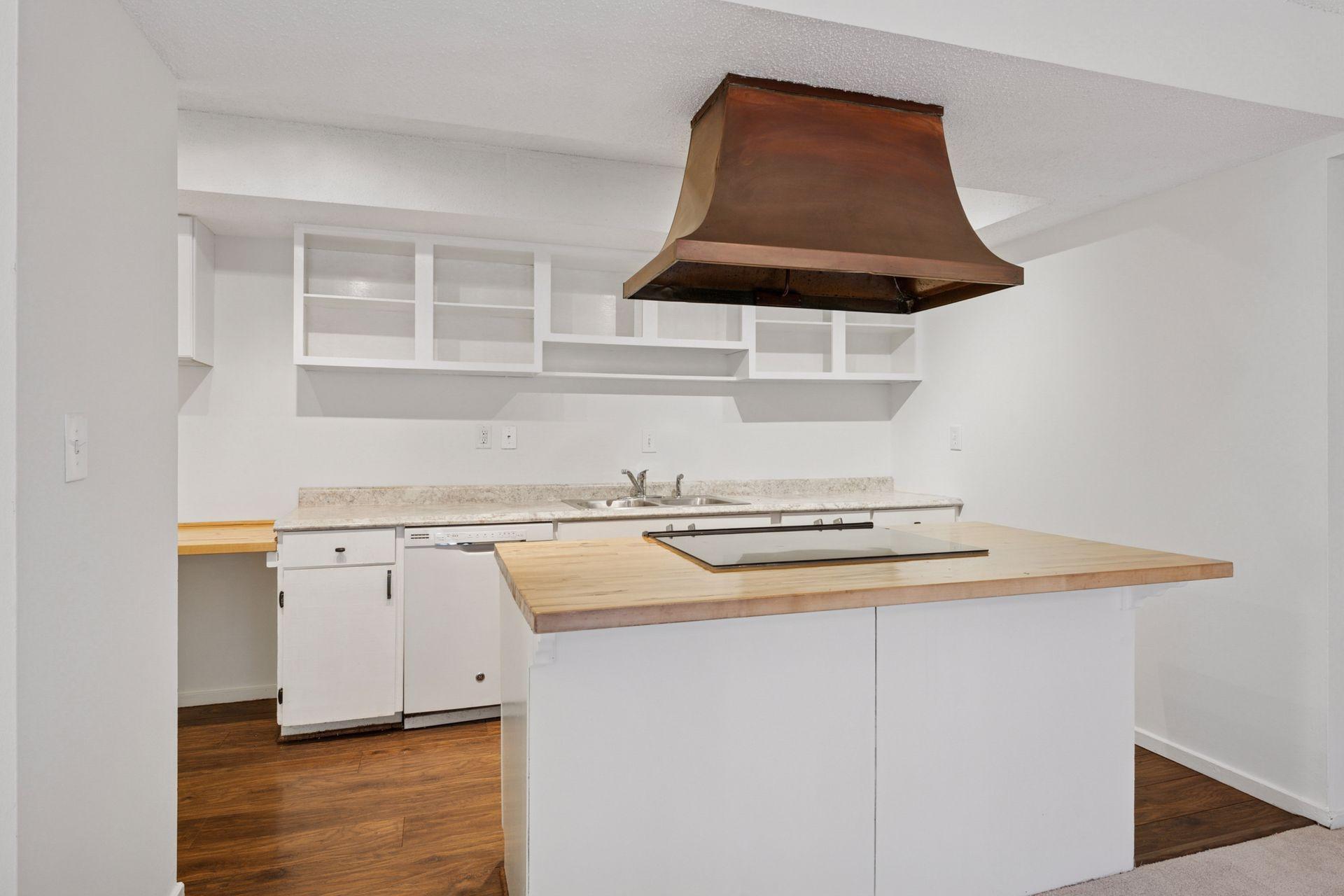 6305 Colony Way Unit: 1A