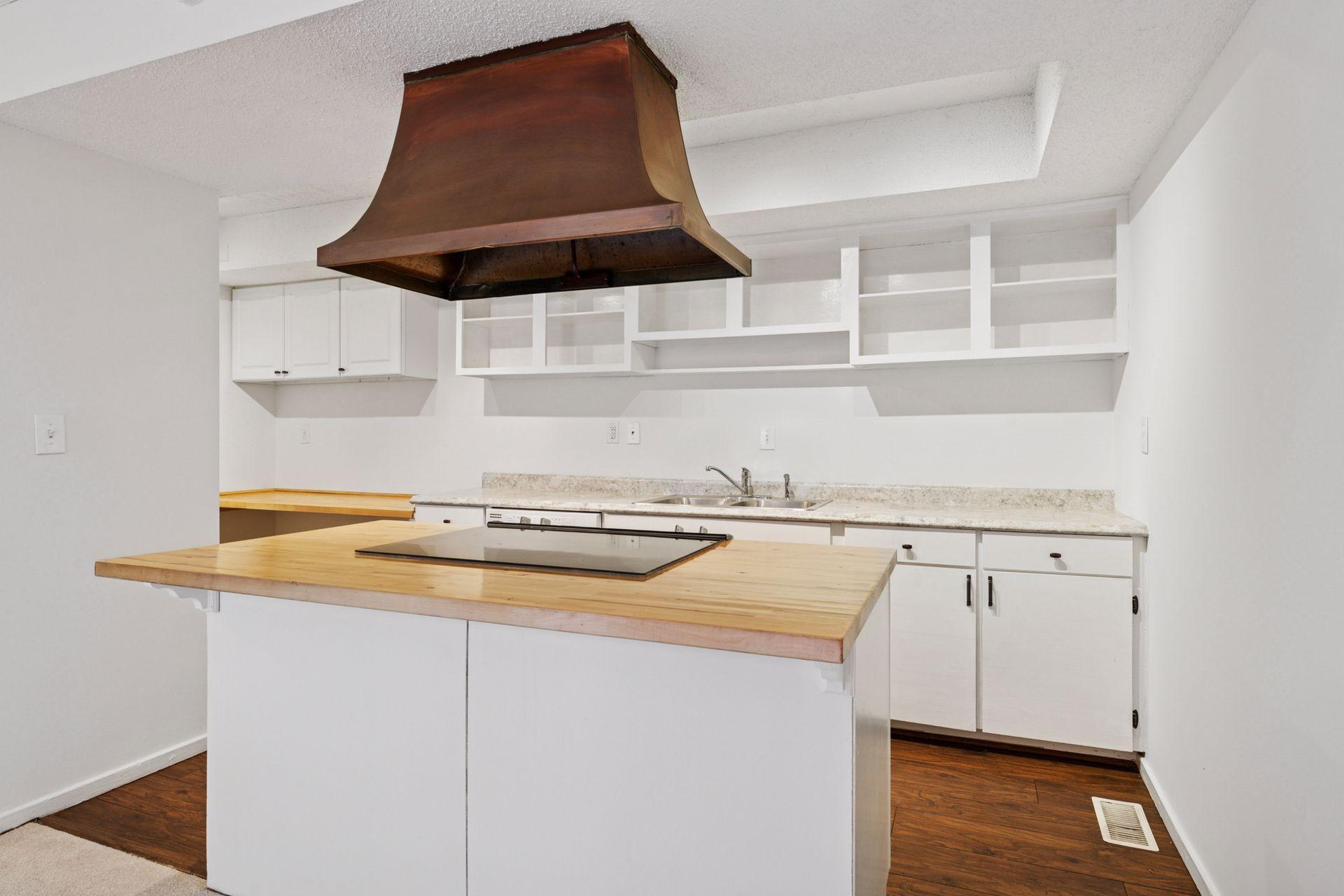 6305 Colony Way Unit: 1A