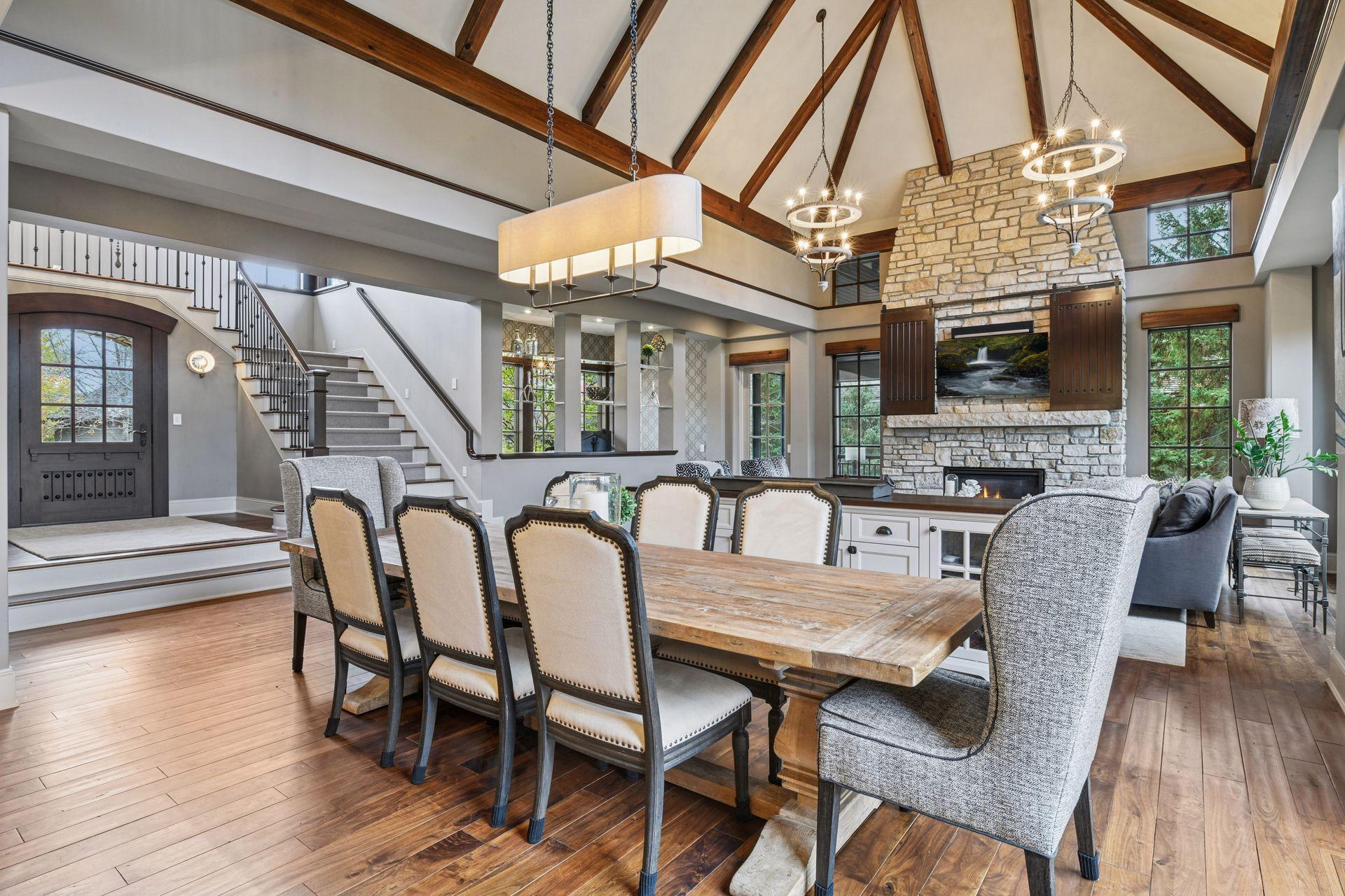 425 Carpenters Point