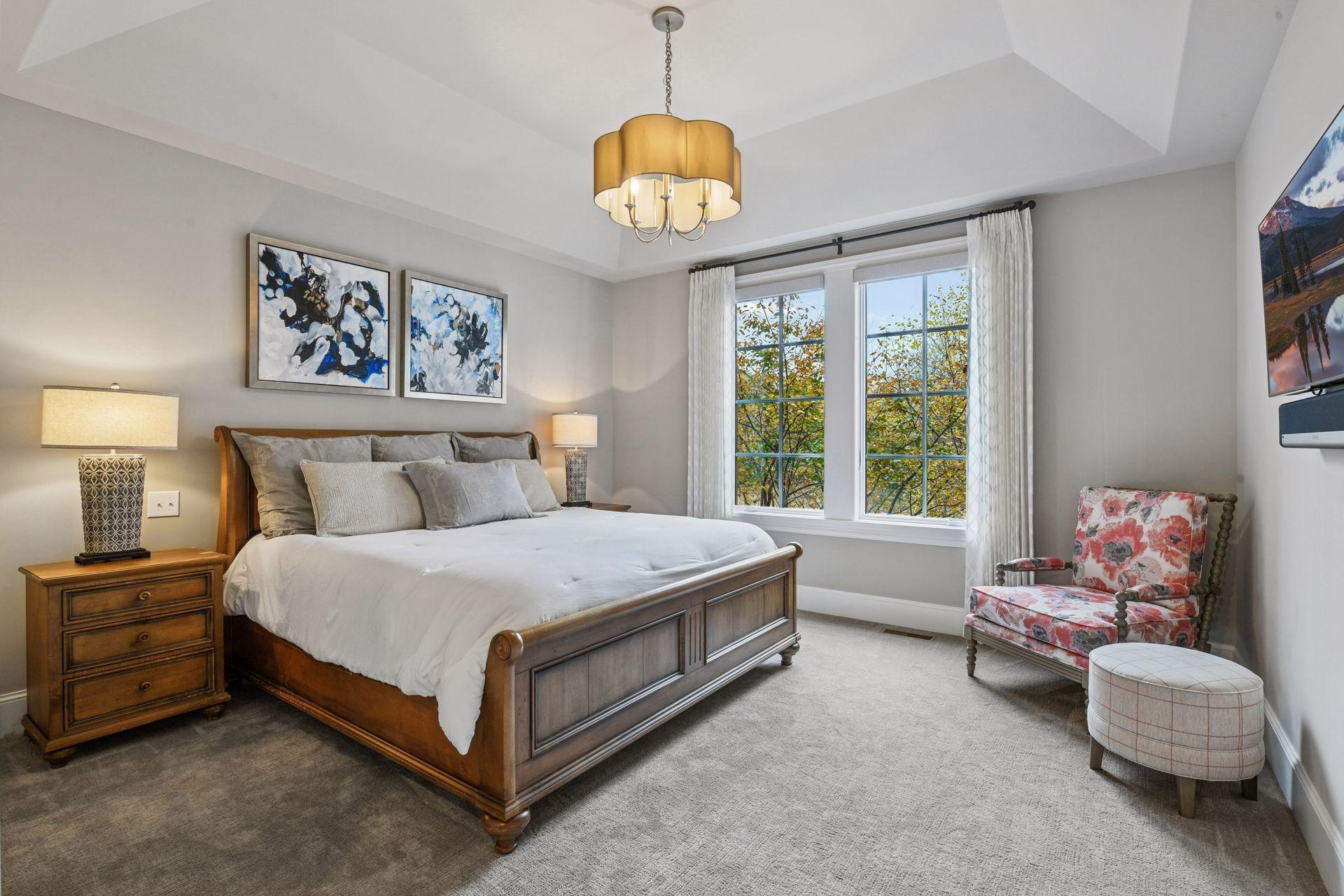 425 Carpenters Point