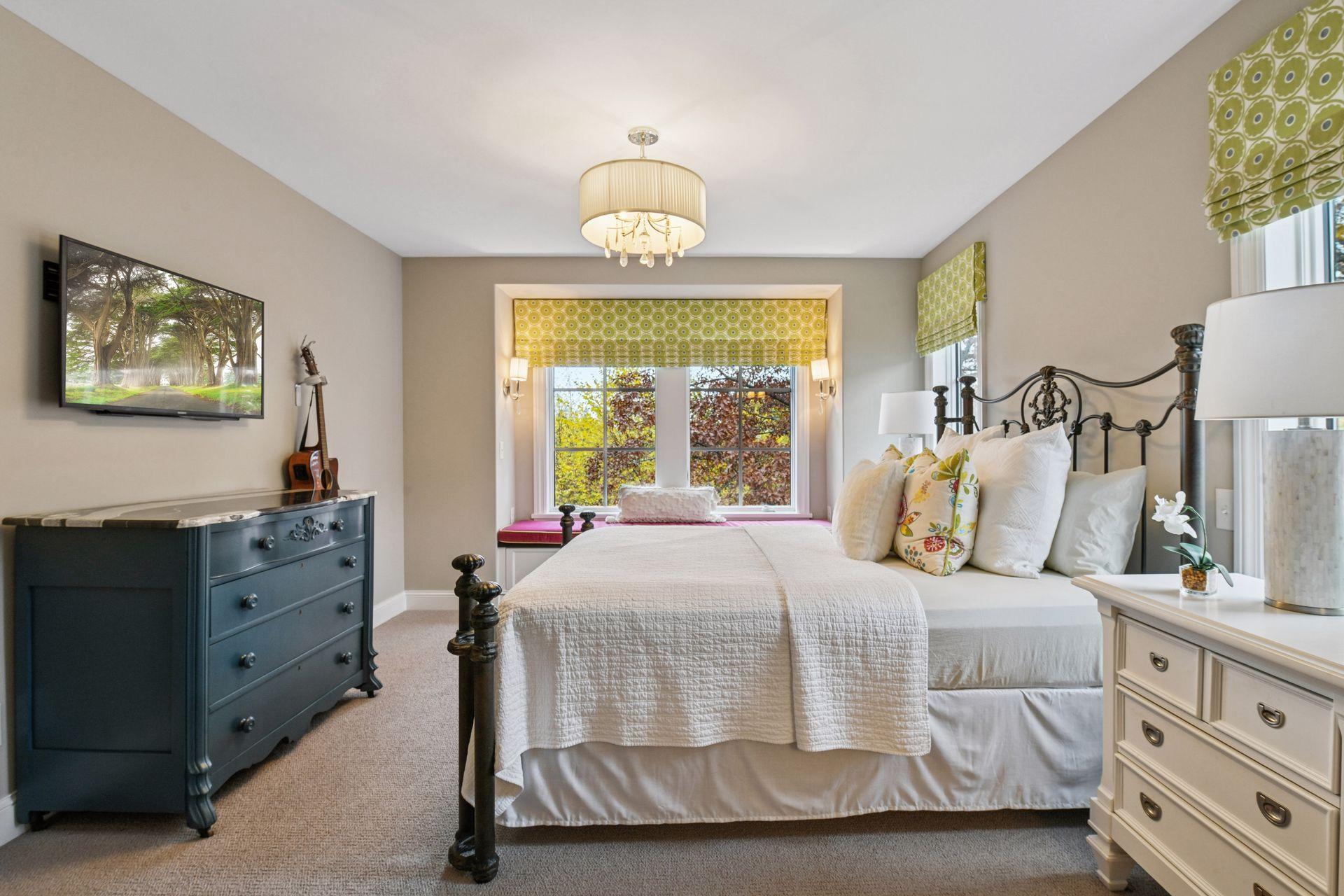 425 Carpenters Point