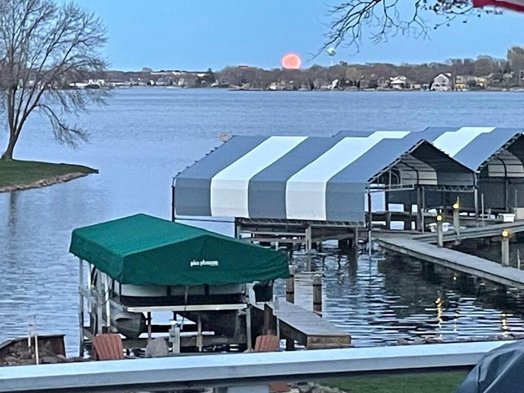 1800 Commerce Boulevard