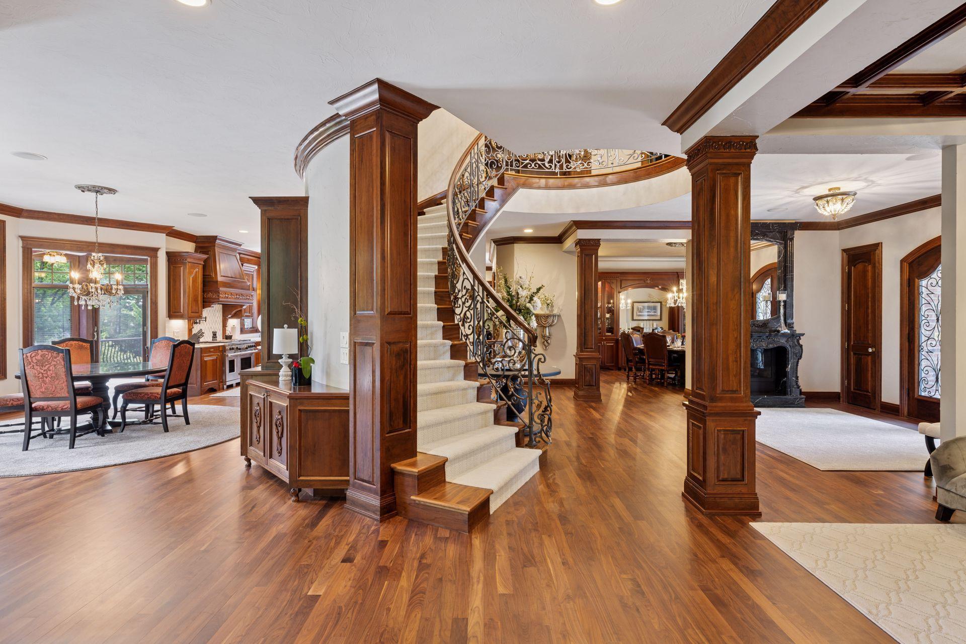 614 Hidden Creek Trail