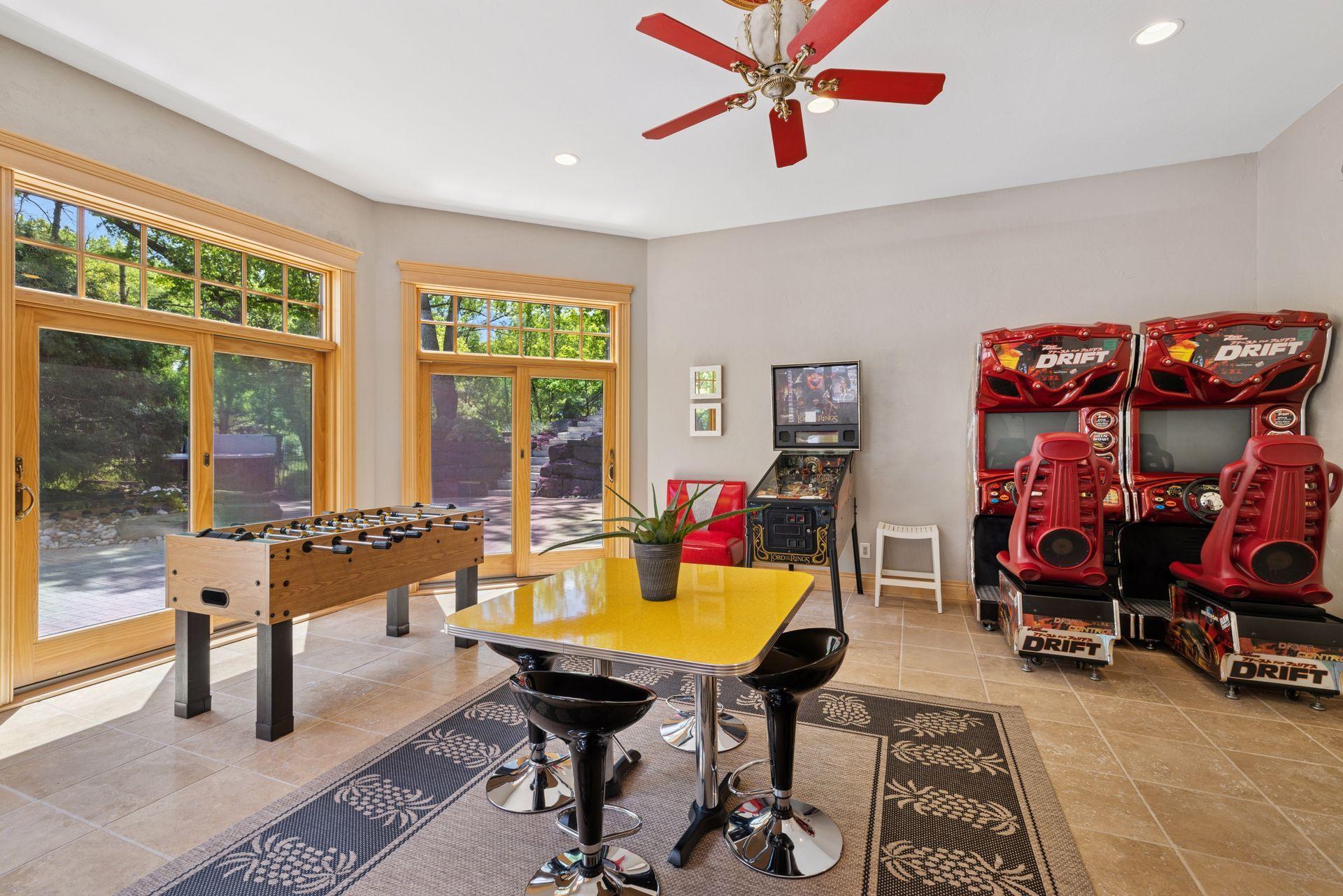 614 Hidden Creek Trail