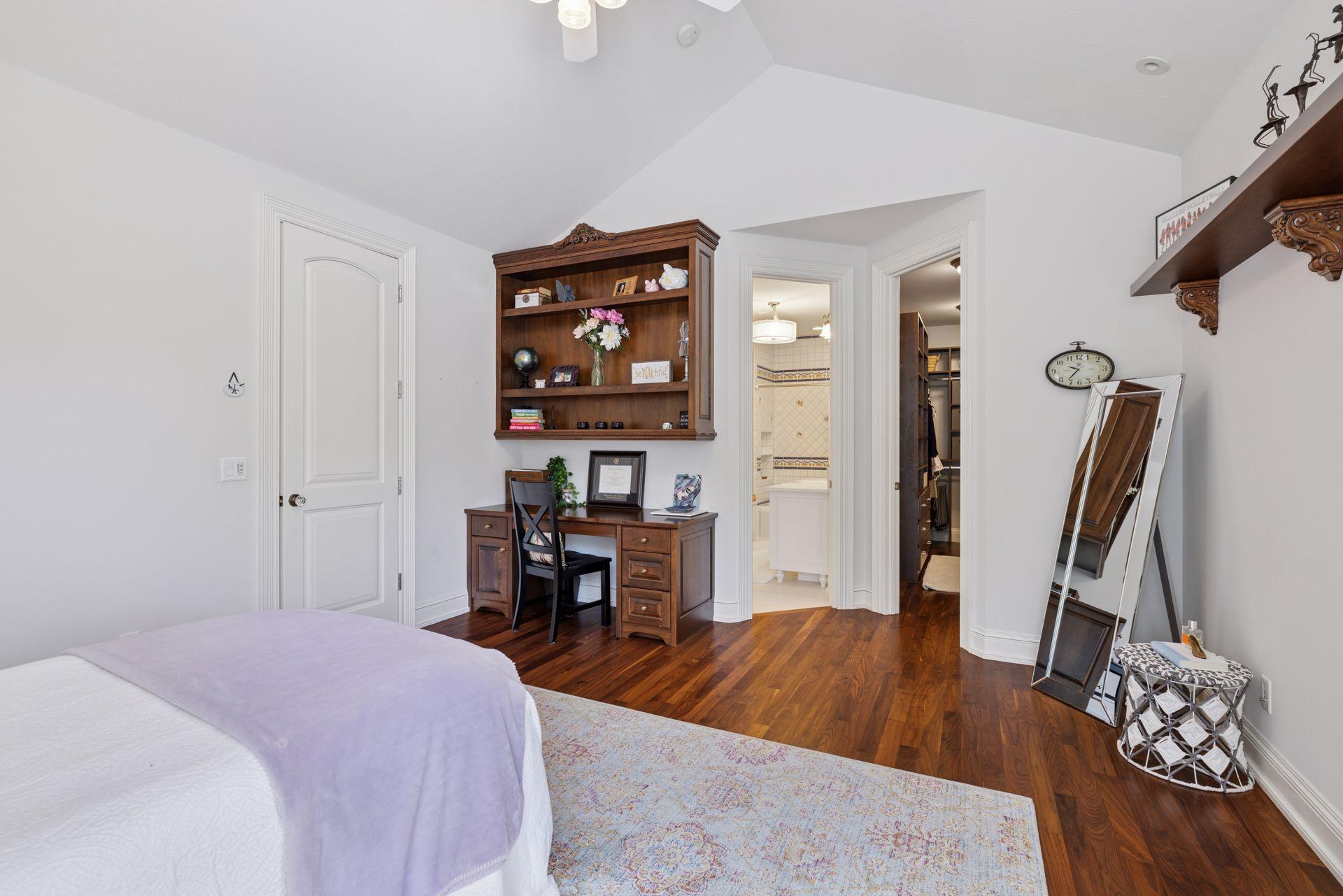 614 Hidden Creek Trail