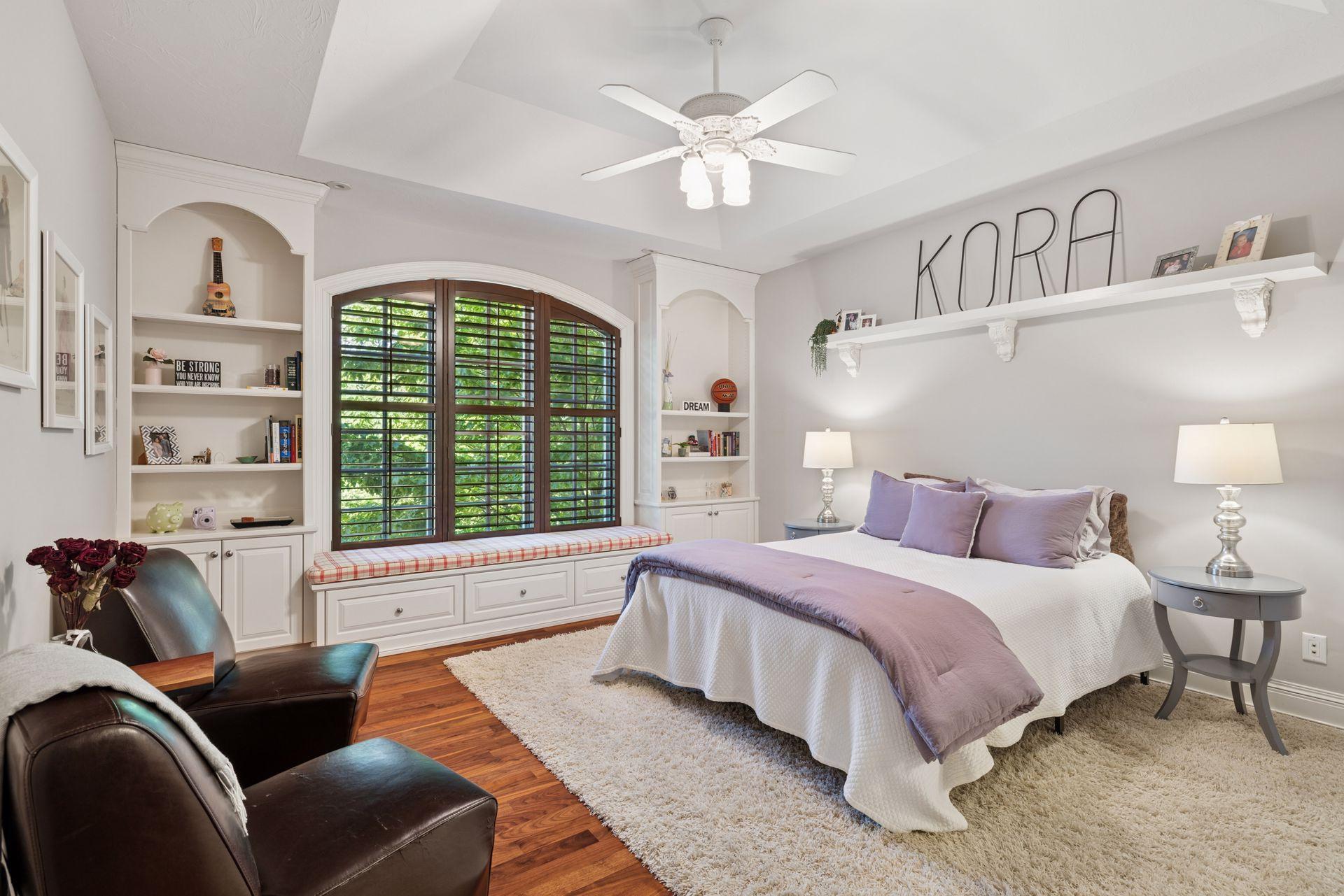 614 Hidden Creek Trail