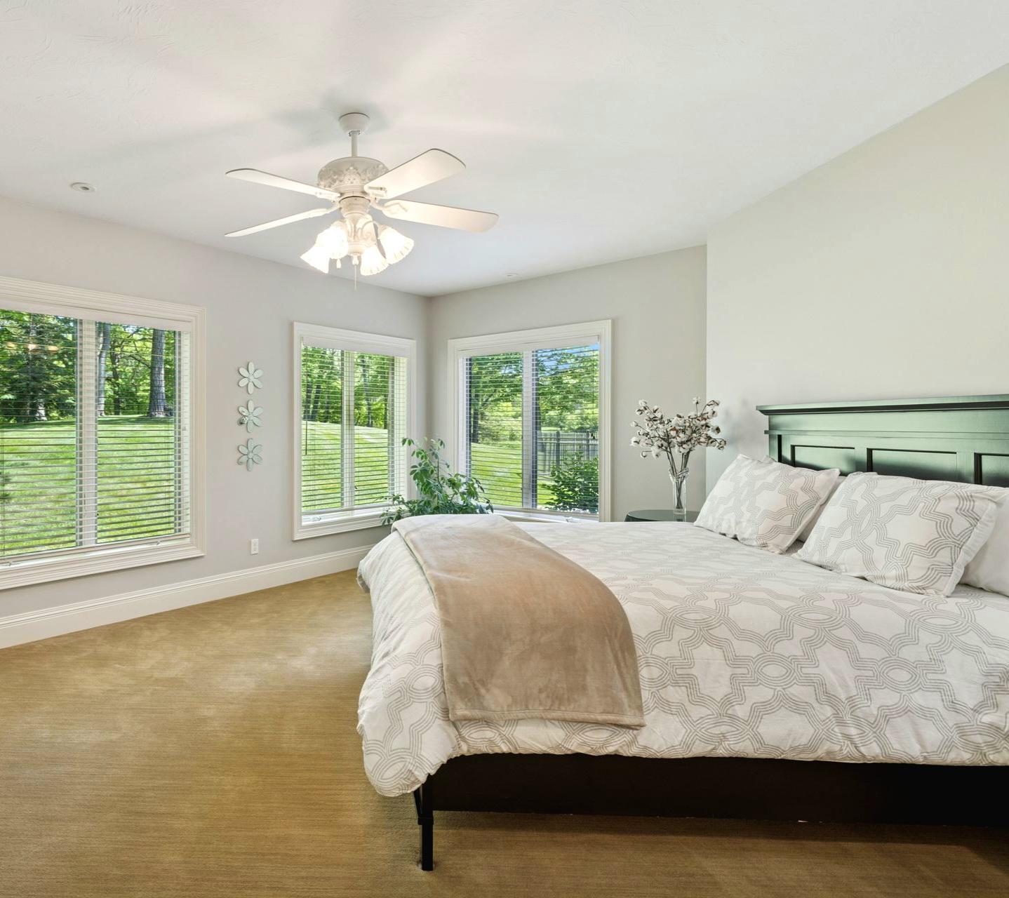 614 Hidden Creek Trail