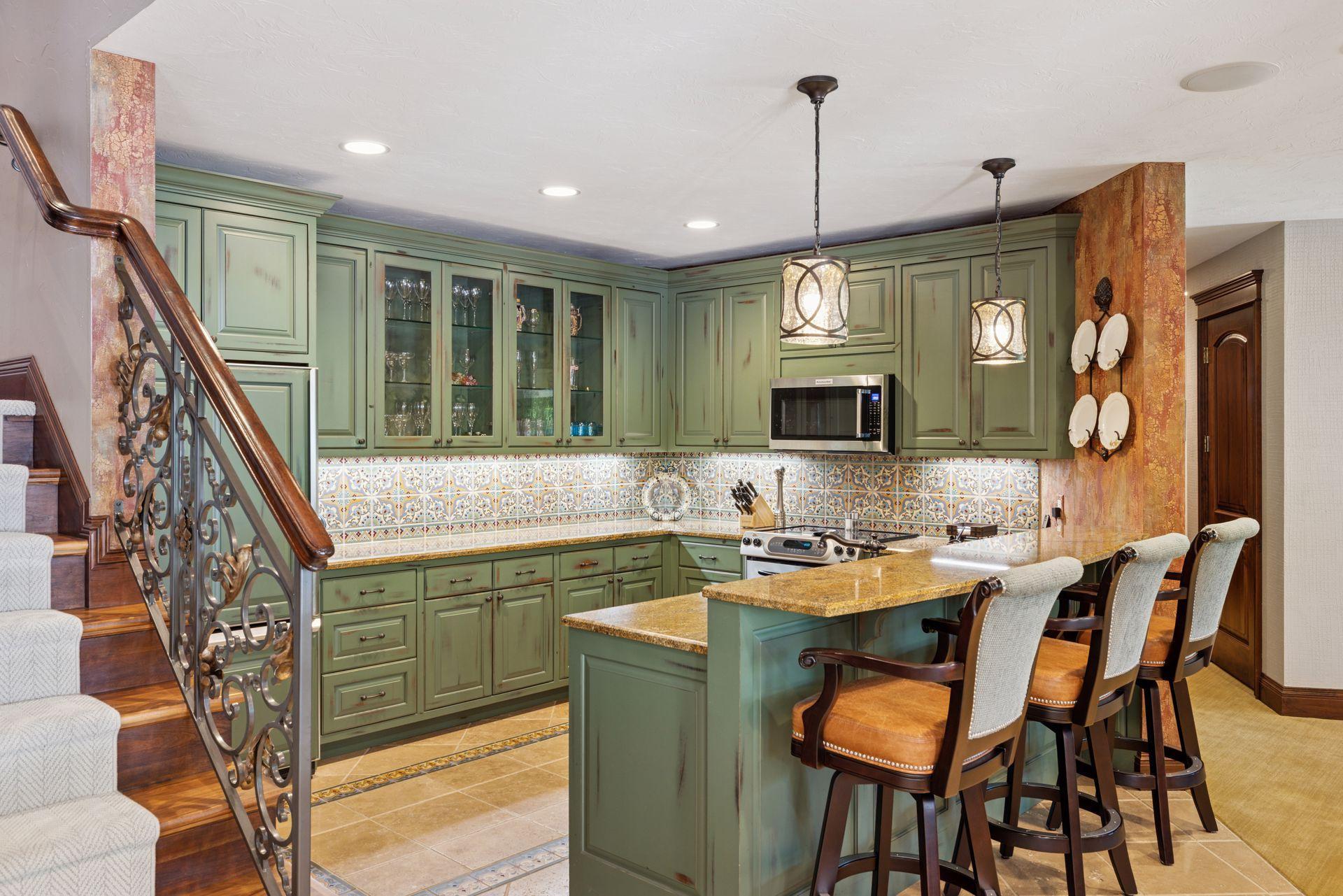 614 Hidden Creek Trail