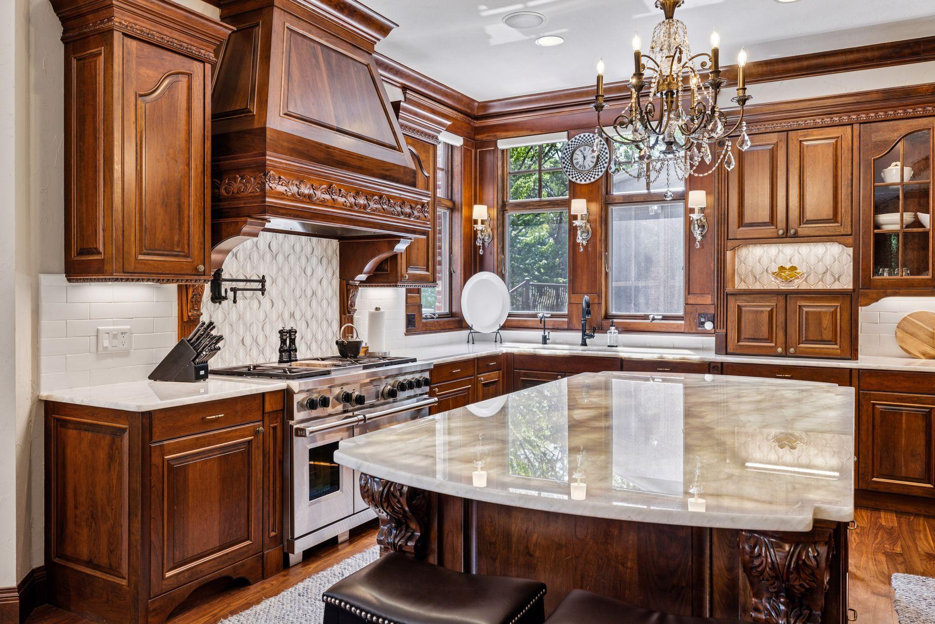 614 Hidden Creek Trail