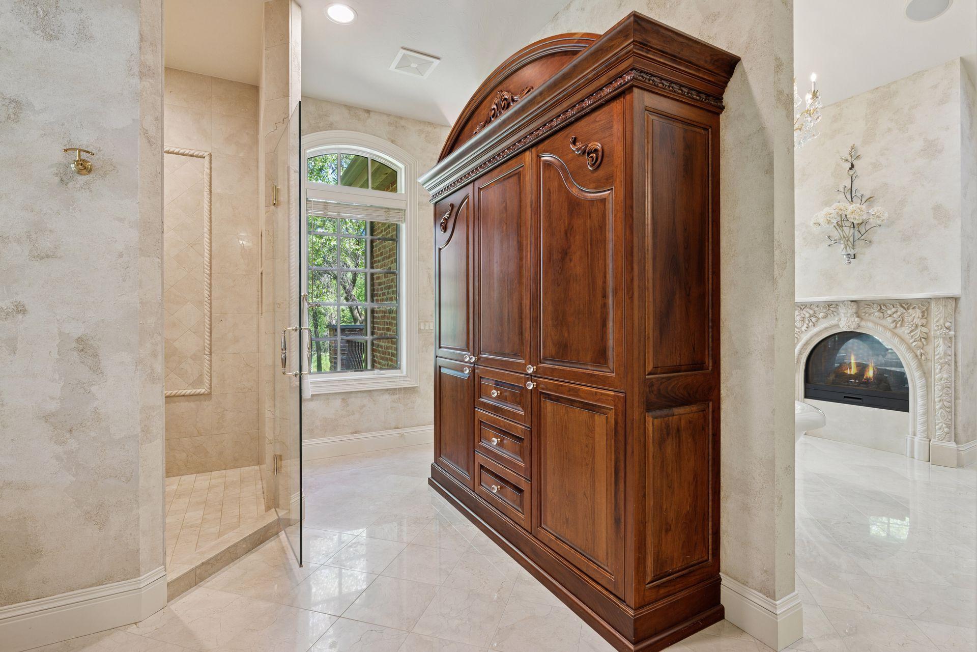 614 Hidden Creek Trail