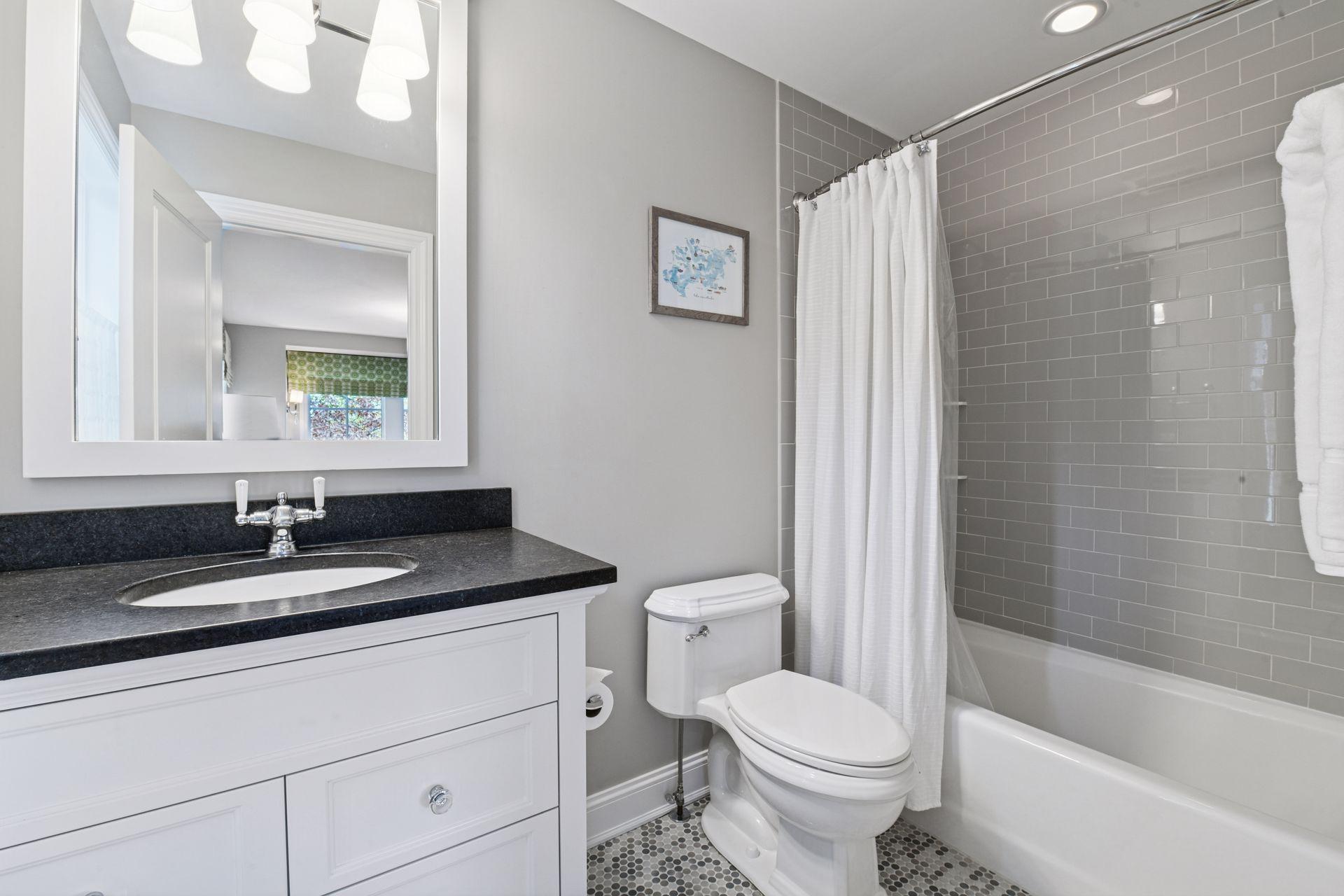 425 Carpenters Point