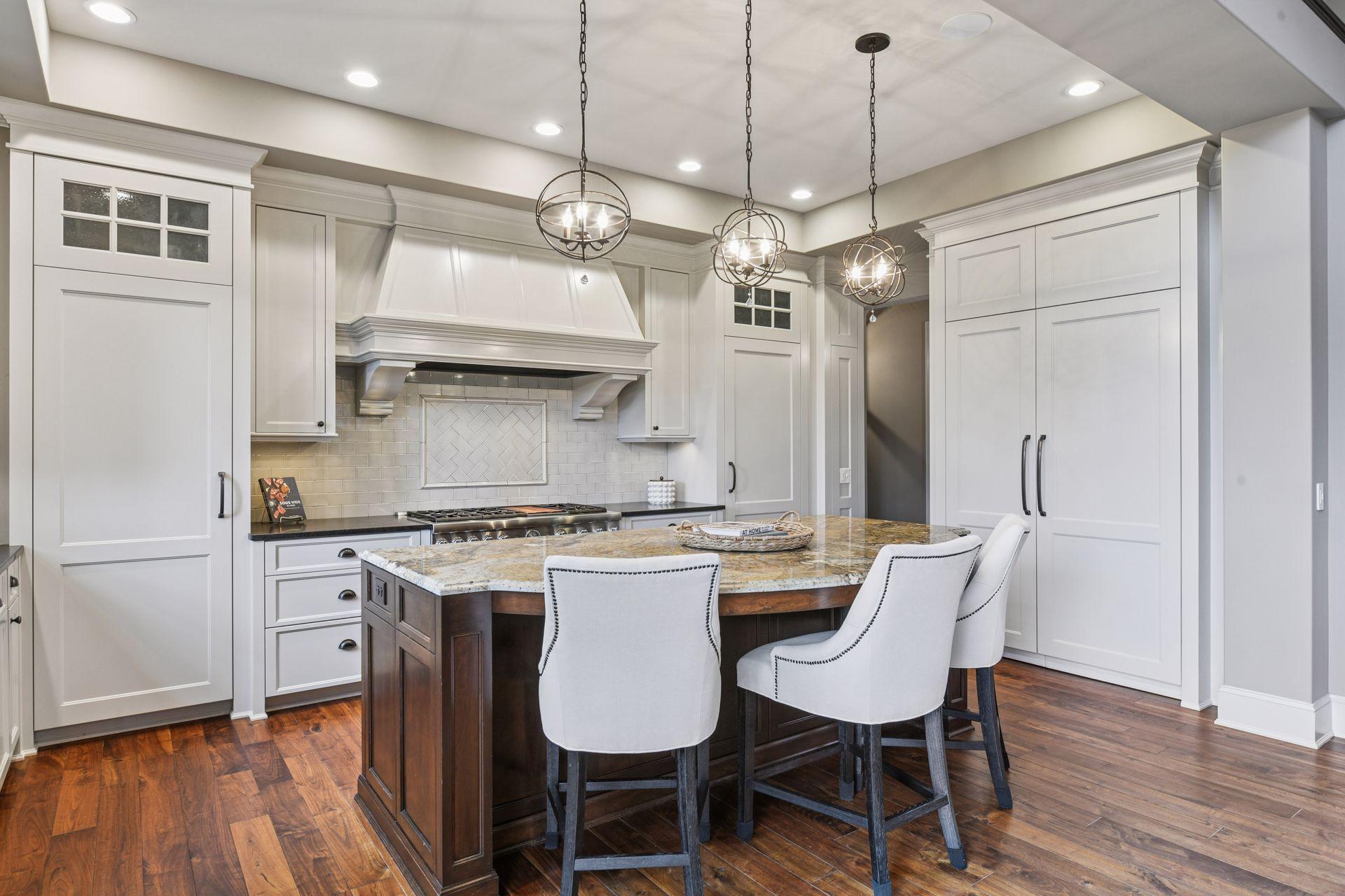 425 Carpenters Point