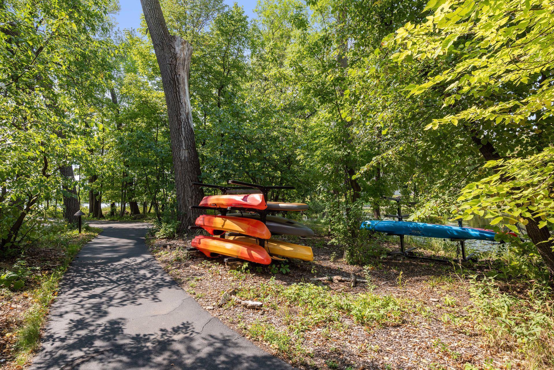 425 Carpenters Point