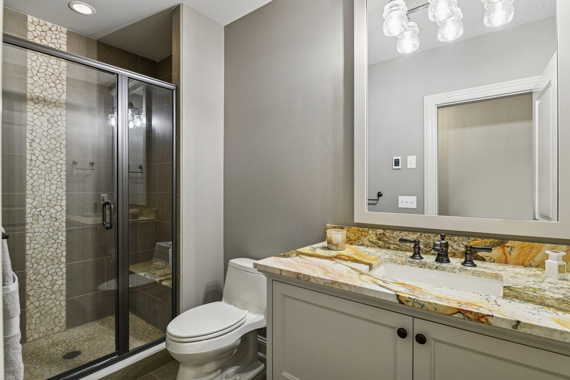 425 Carpenters Point