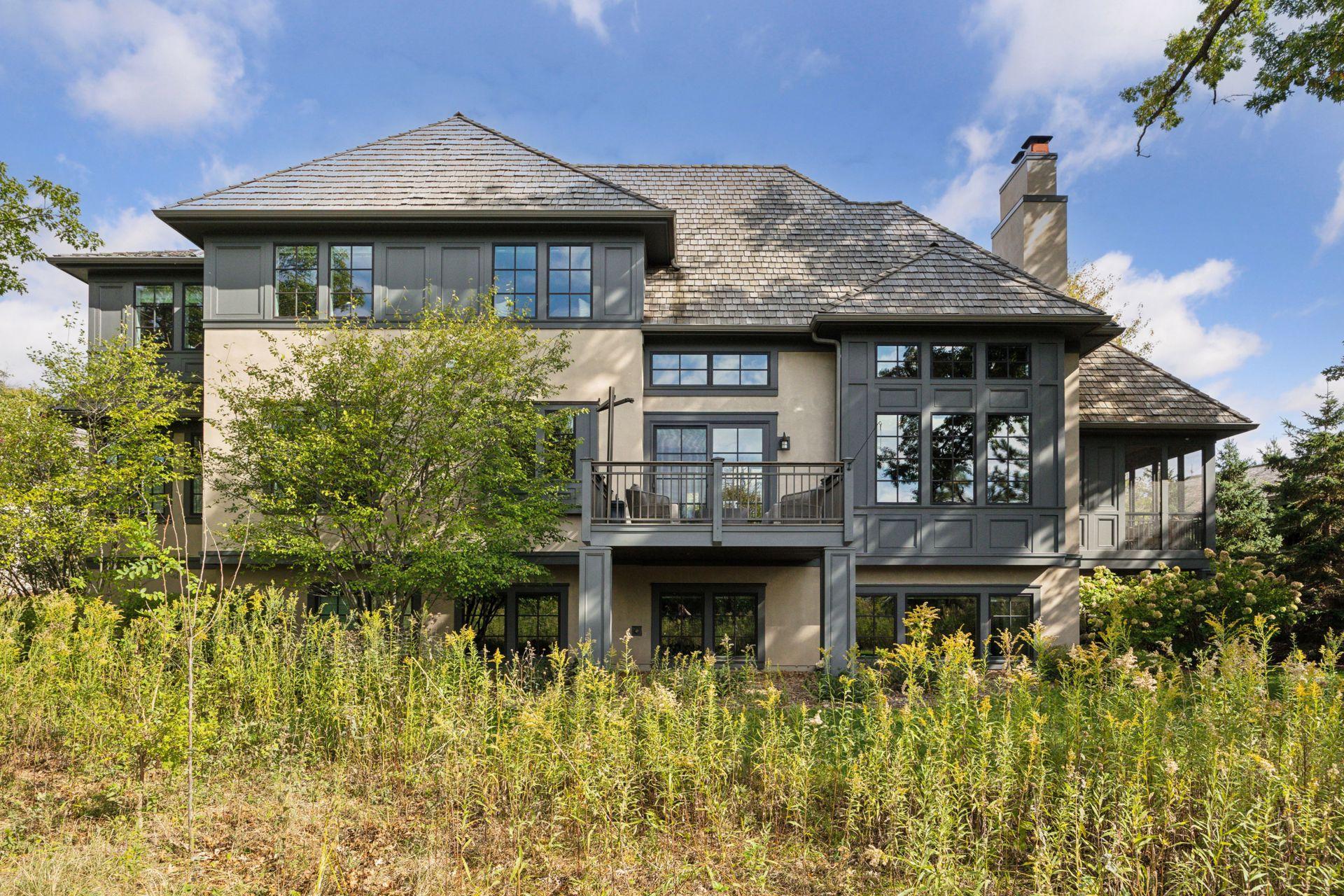 425 Carpenters Point