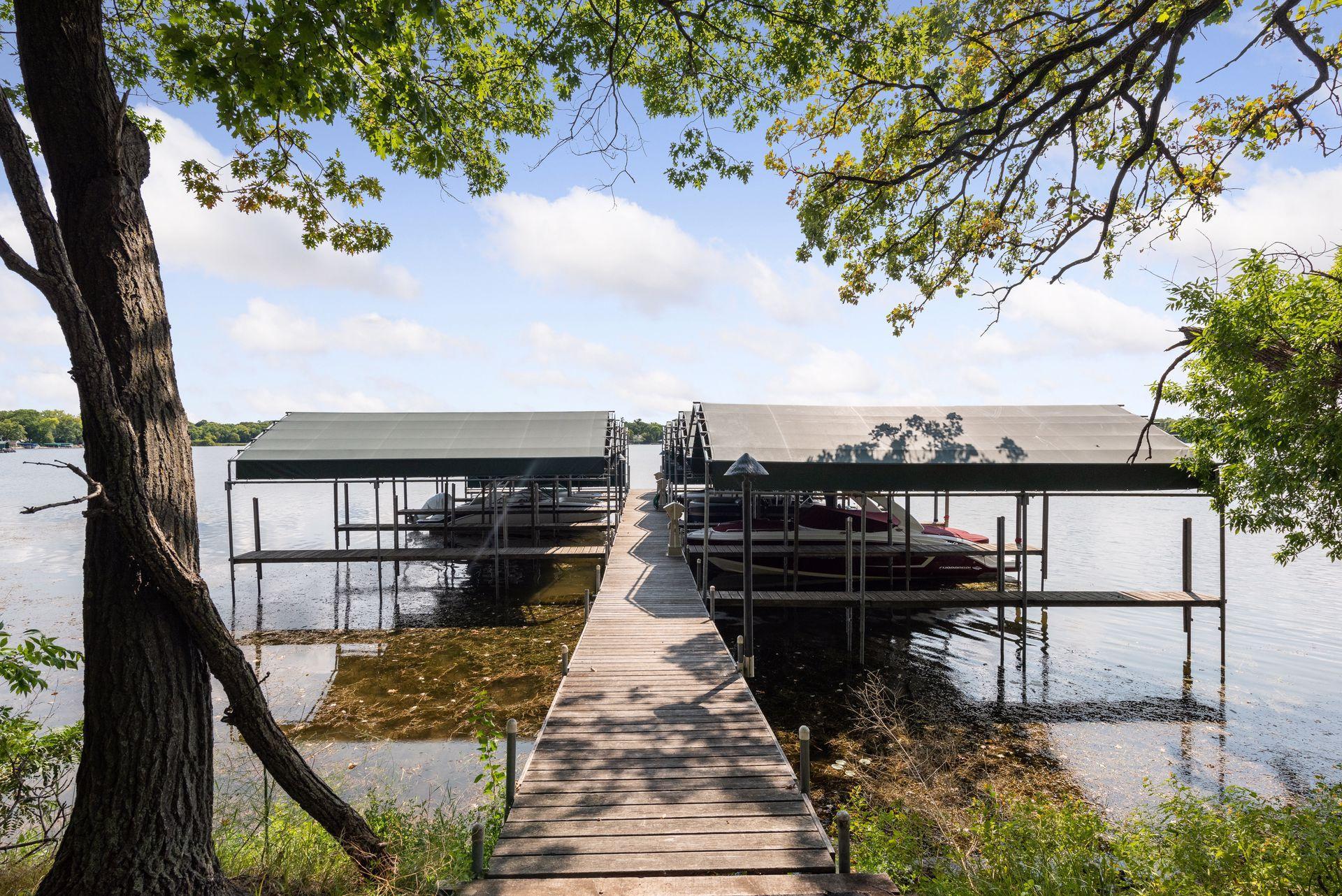 425 Carpenters Point