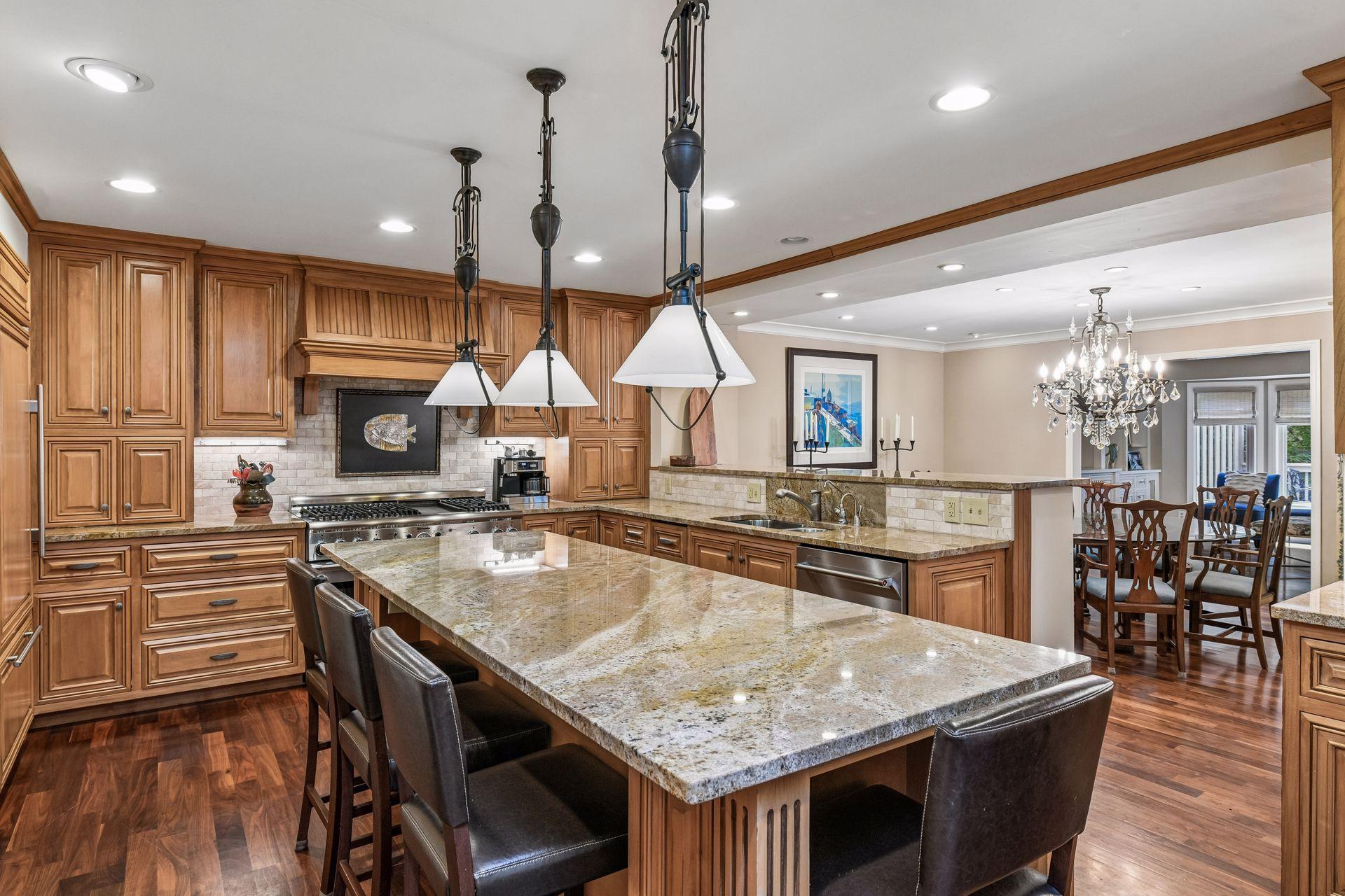 1140 Hollybrook Drive