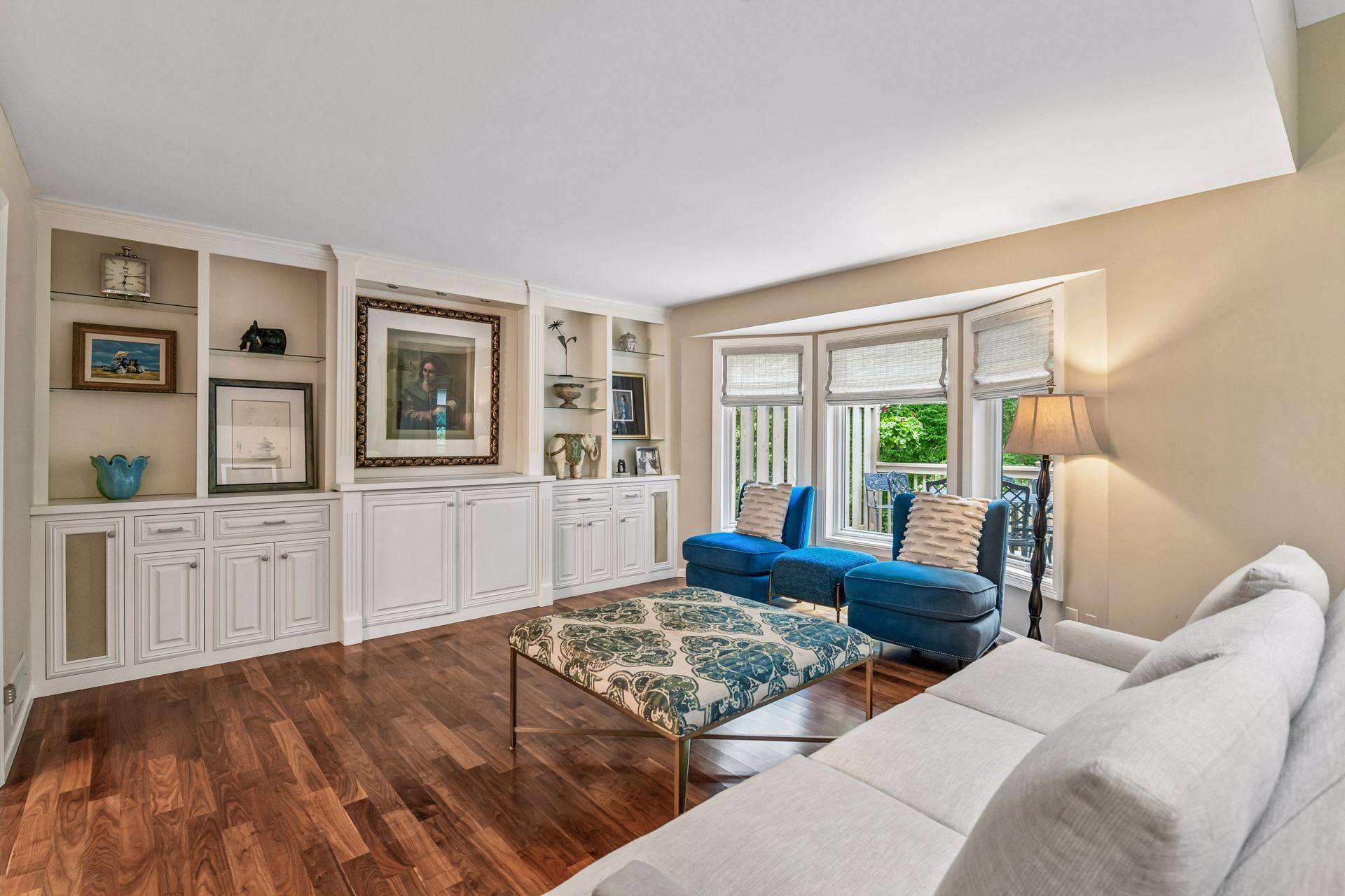 1140 Hollybrook Drive