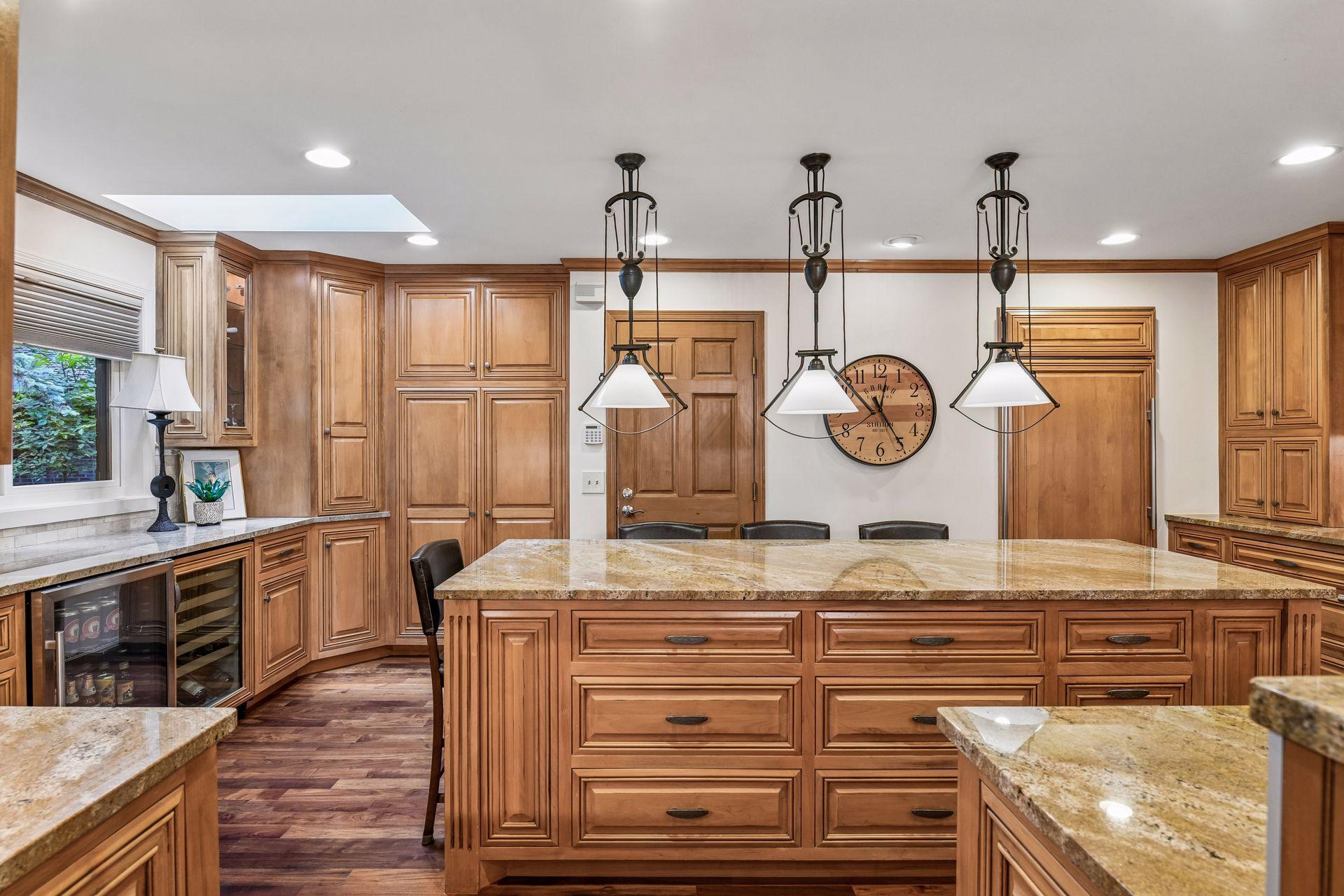 1140 Hollybrook Drive