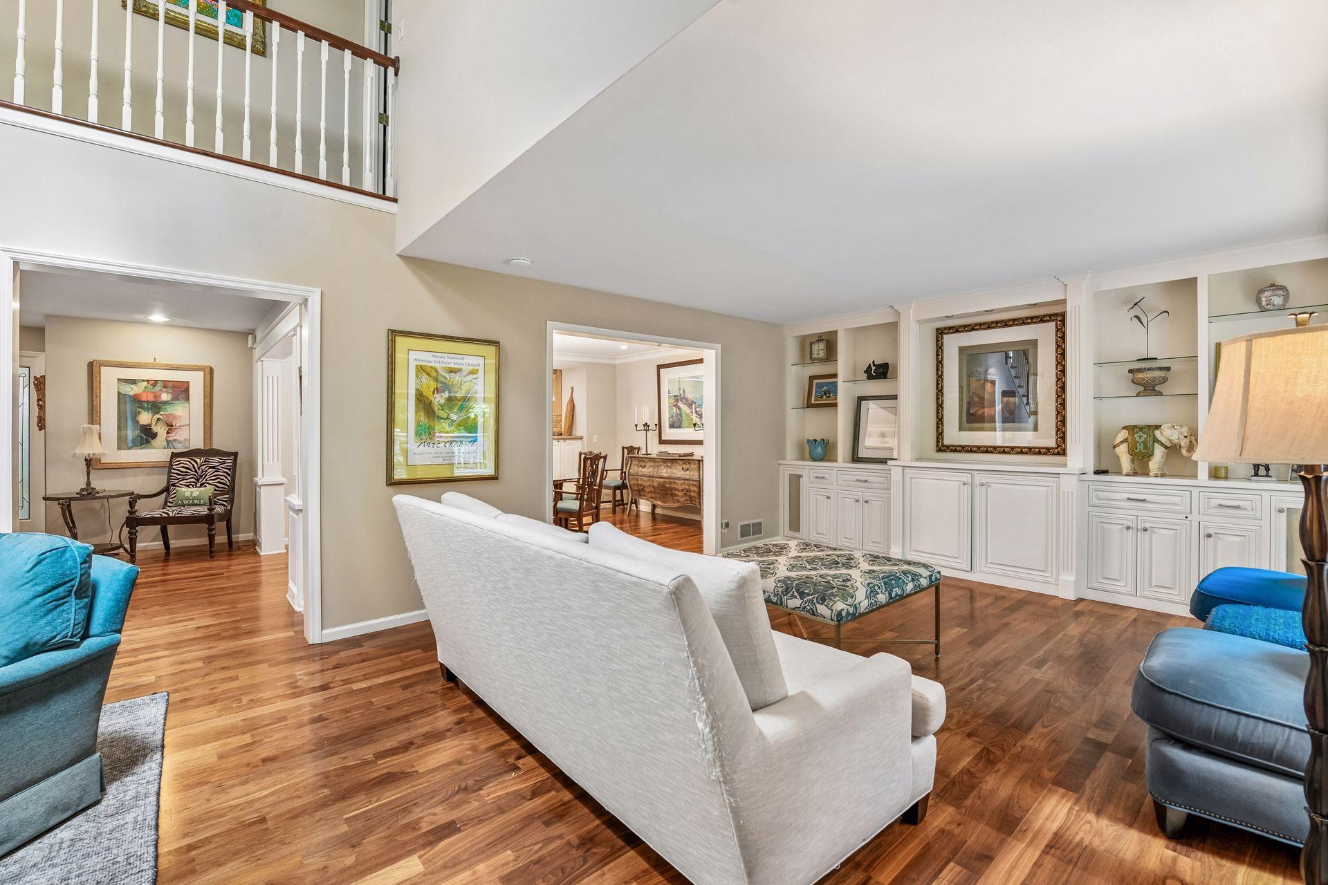 1140 Hollybrook Drive