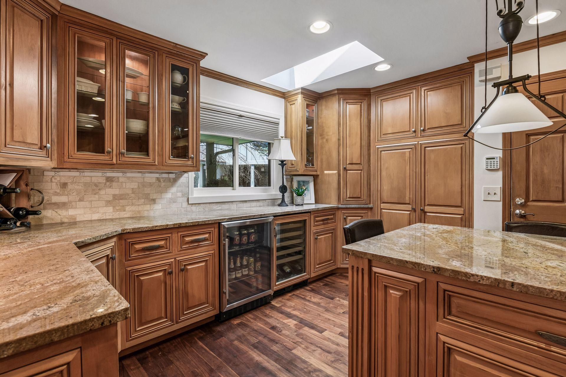 1140 Hollybrook Drive