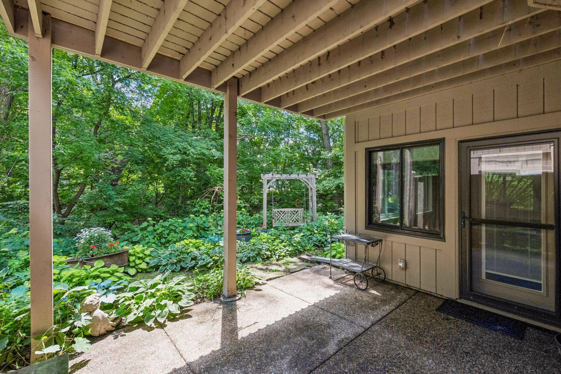1140 Hollybrook Drive