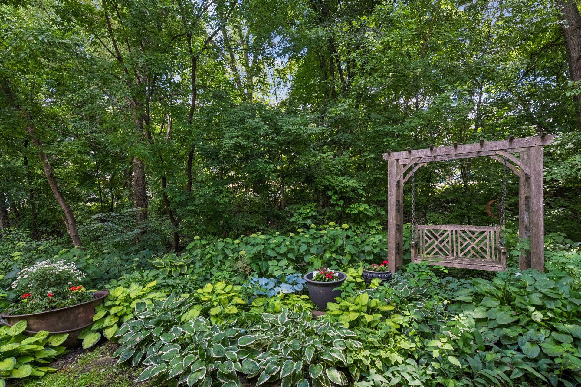 1140 Hollybrook Drive
