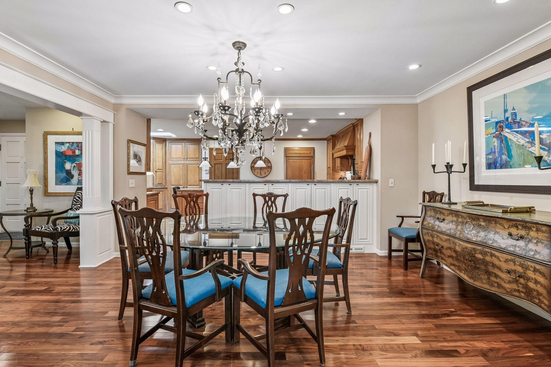 1140 Hollybrook Drive