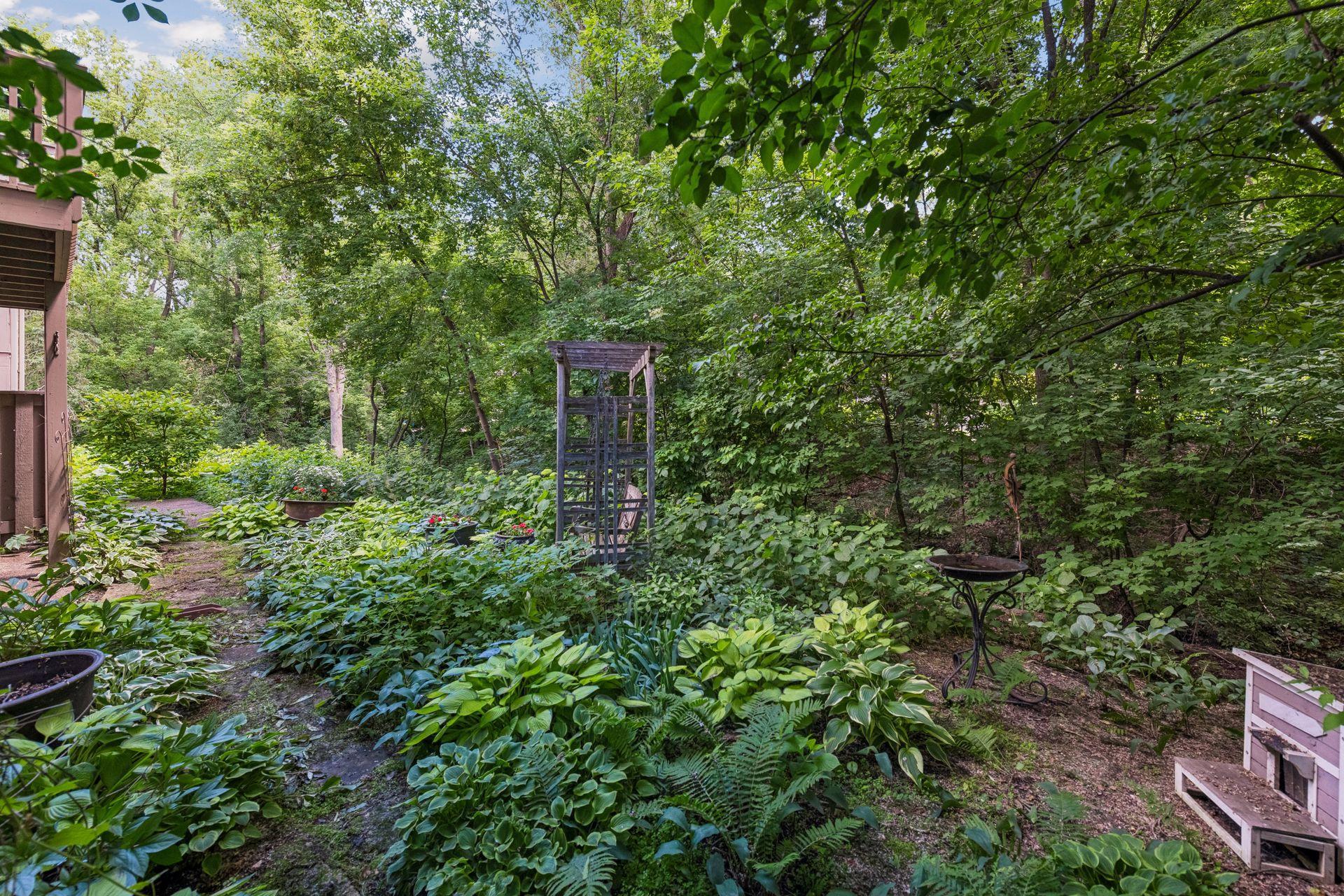 1140 Hollybrook Drive