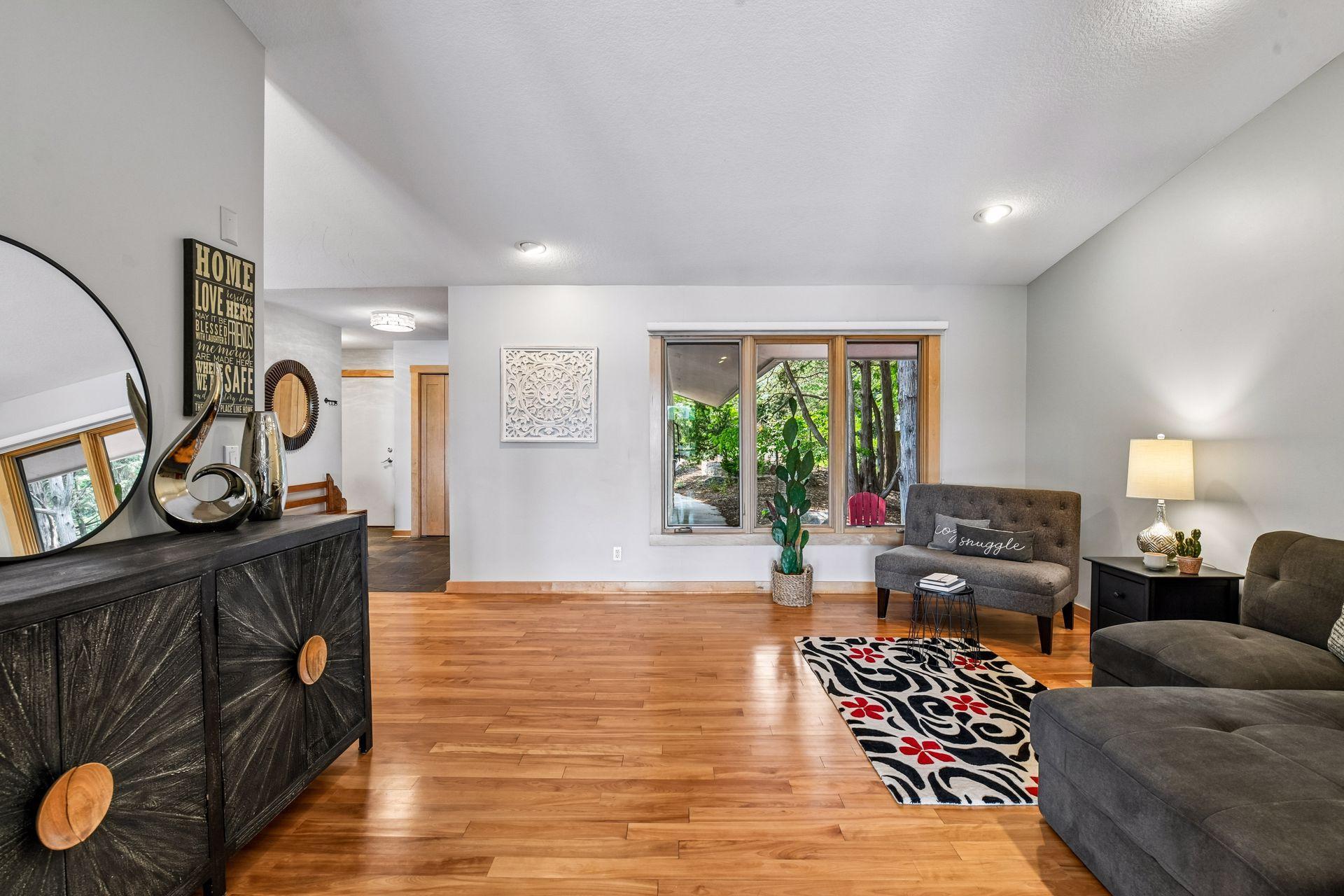 3890 Lone Cedar Lane