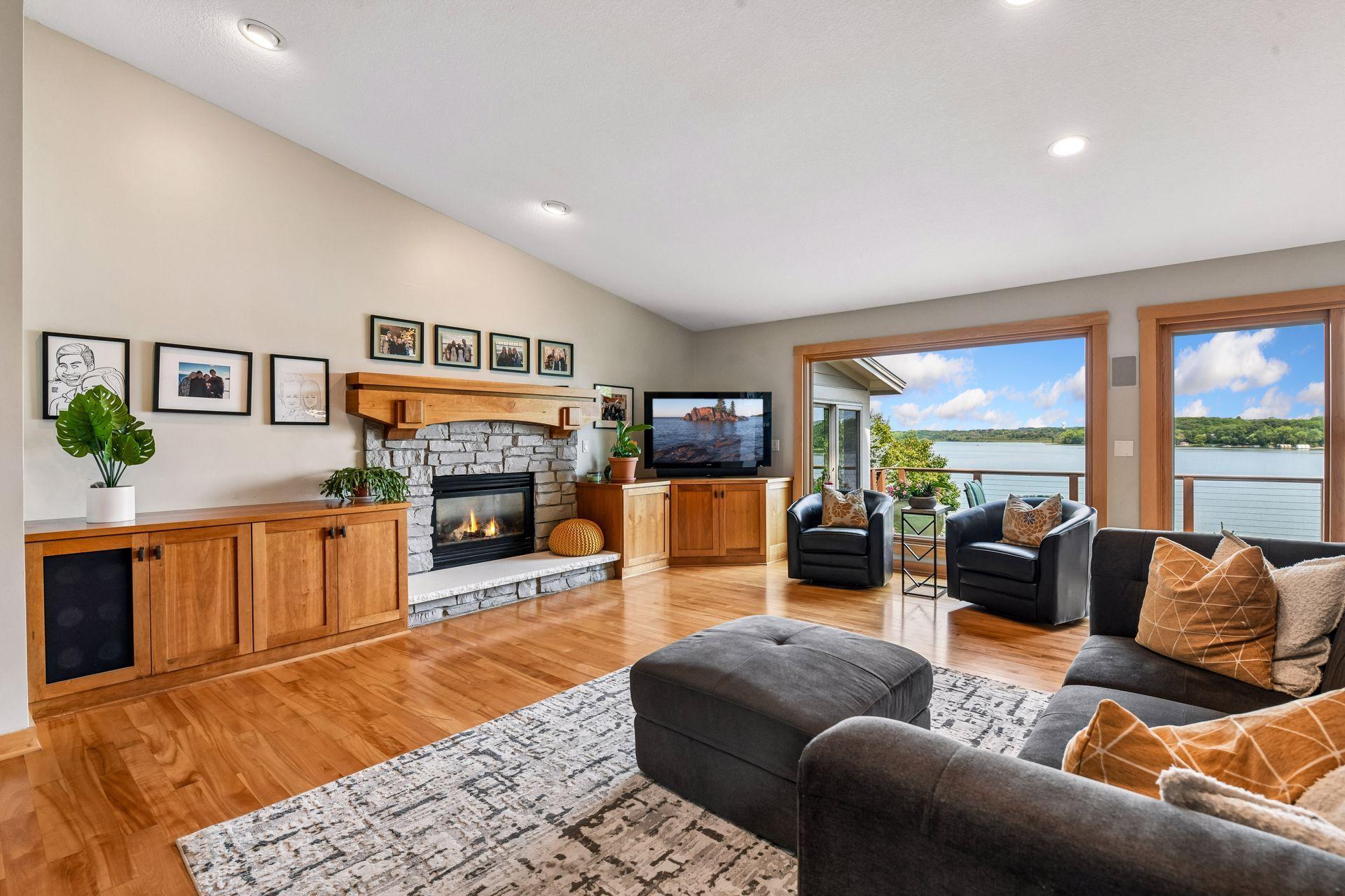 3890 Lone Cedar Lane