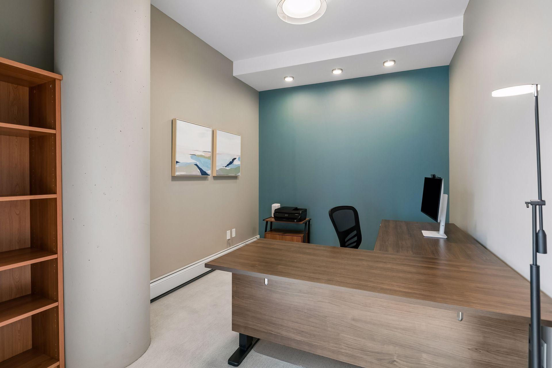 215 10th Avenue S Unit: 637