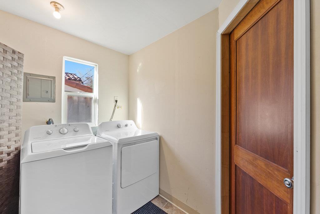 201 Venetian Road