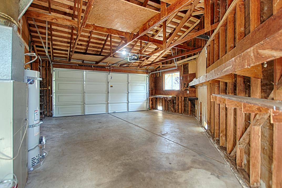 135 Hollywood Avenue