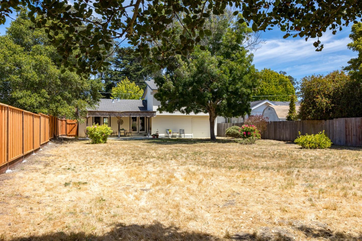 411 Alta Vista Dr