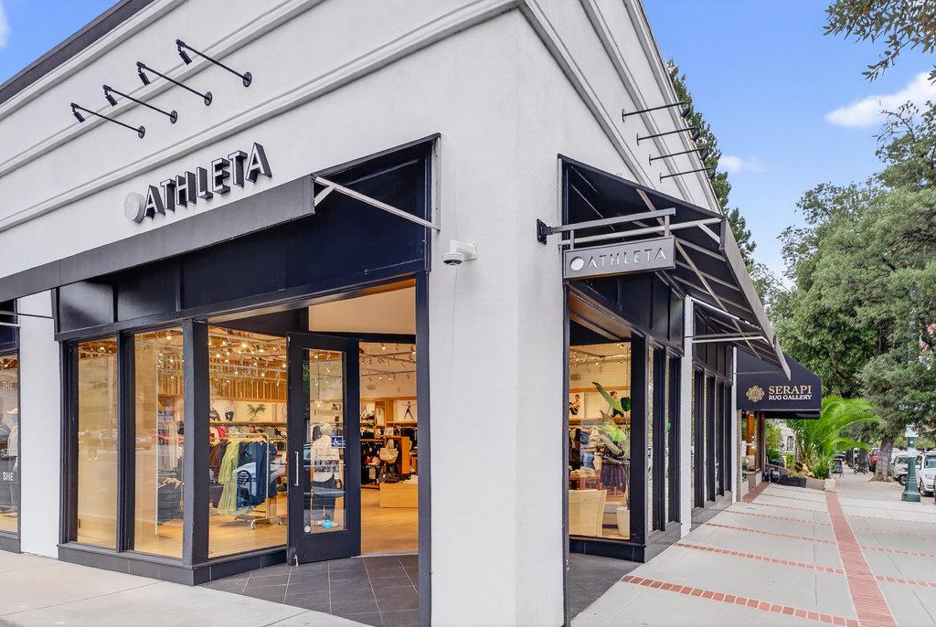 449 Alberto Way C139